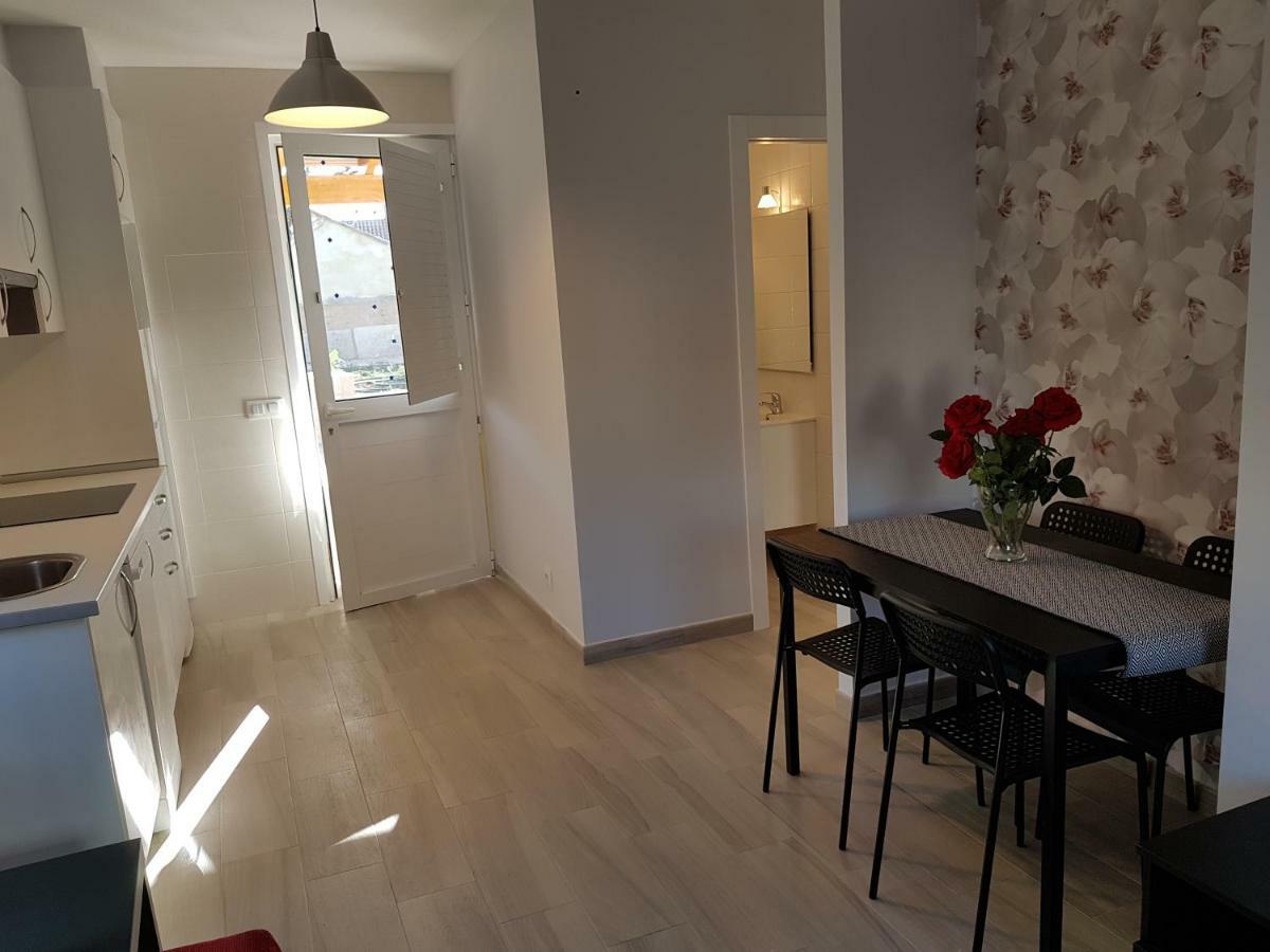 투이 Casita En Tuy /Tomino 빌라 외부 사진